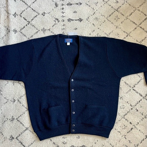 Pendleton Cardigans - Picture 7 of 7